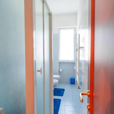 Gallinara אלבניה