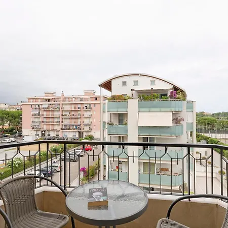 Apartamento Gallinara Albenga